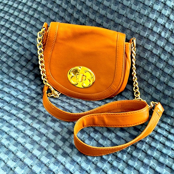 Emma Fox Handbags - Emma Fox crossbody purse